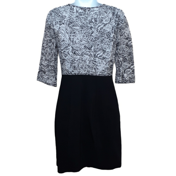 Express Dress - Picture 2 of 6